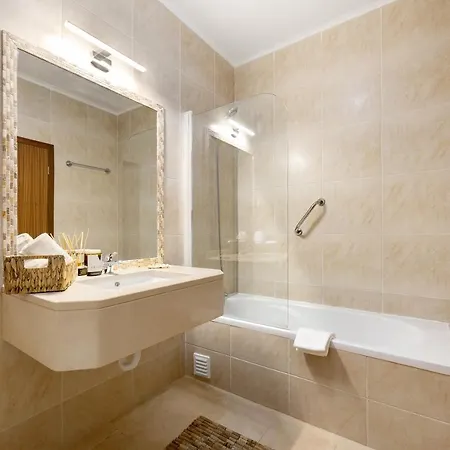 Devvine And Golf Apartment *